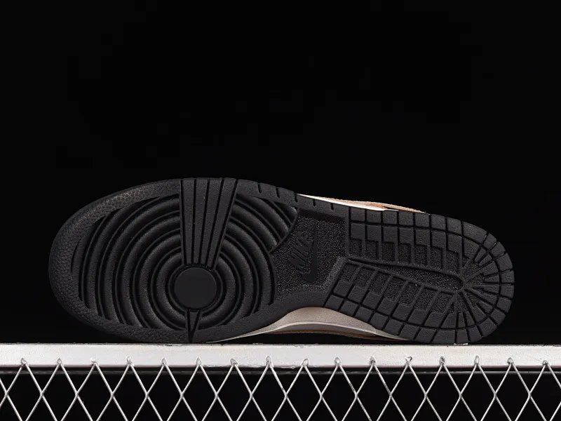 All Categories Nk SB Dunk Series Nk SB Dunk Low Low-top sneakers F version HUF x Nk SB Dunk Low "San Francisco" Black and white Panda joint model SB low-top sports and leisure sneakers FD8775-001